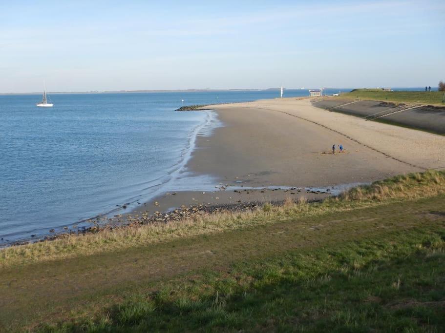 Comfortabel En Gezellig Vakantiehuis Bij Het Strand Wemeldinge Exteriér fotografie
